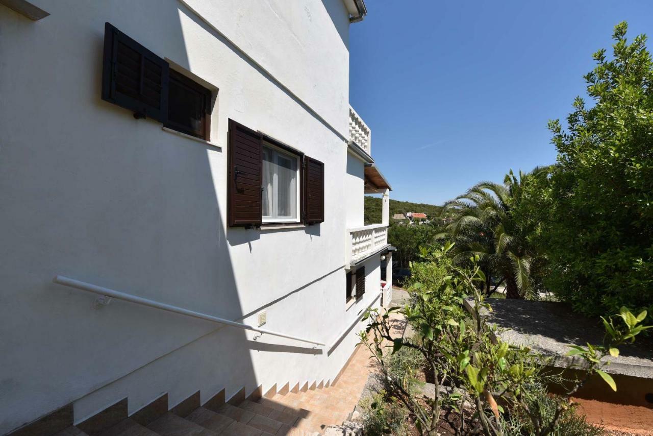 Apartmani Marko Gdinj Exterior photo